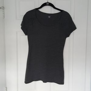 Gap grey scoop tee